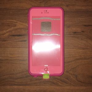 iPhone 6+ Lifeproof case